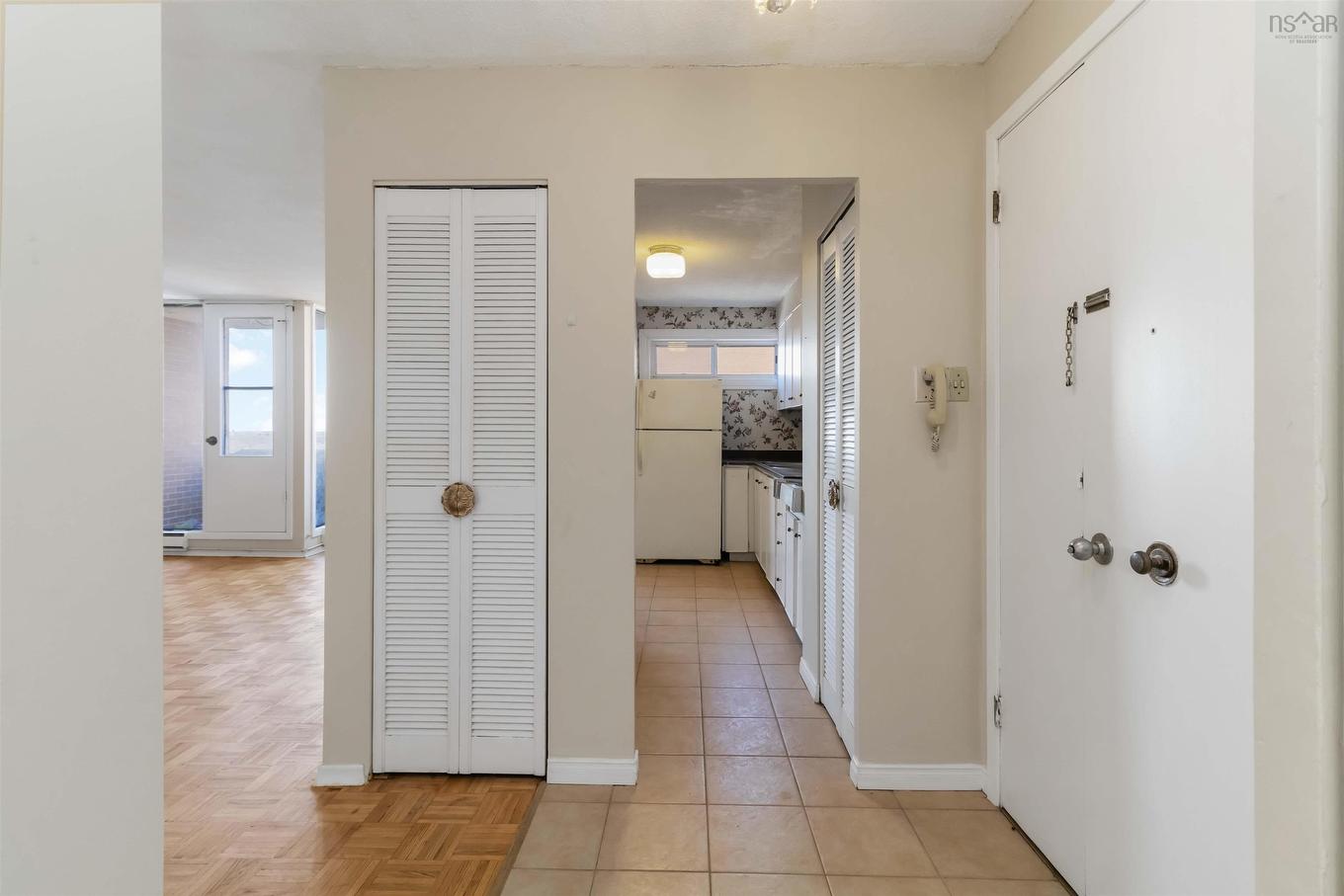 1601 5959 Spring Garden Road, Halifax, NS