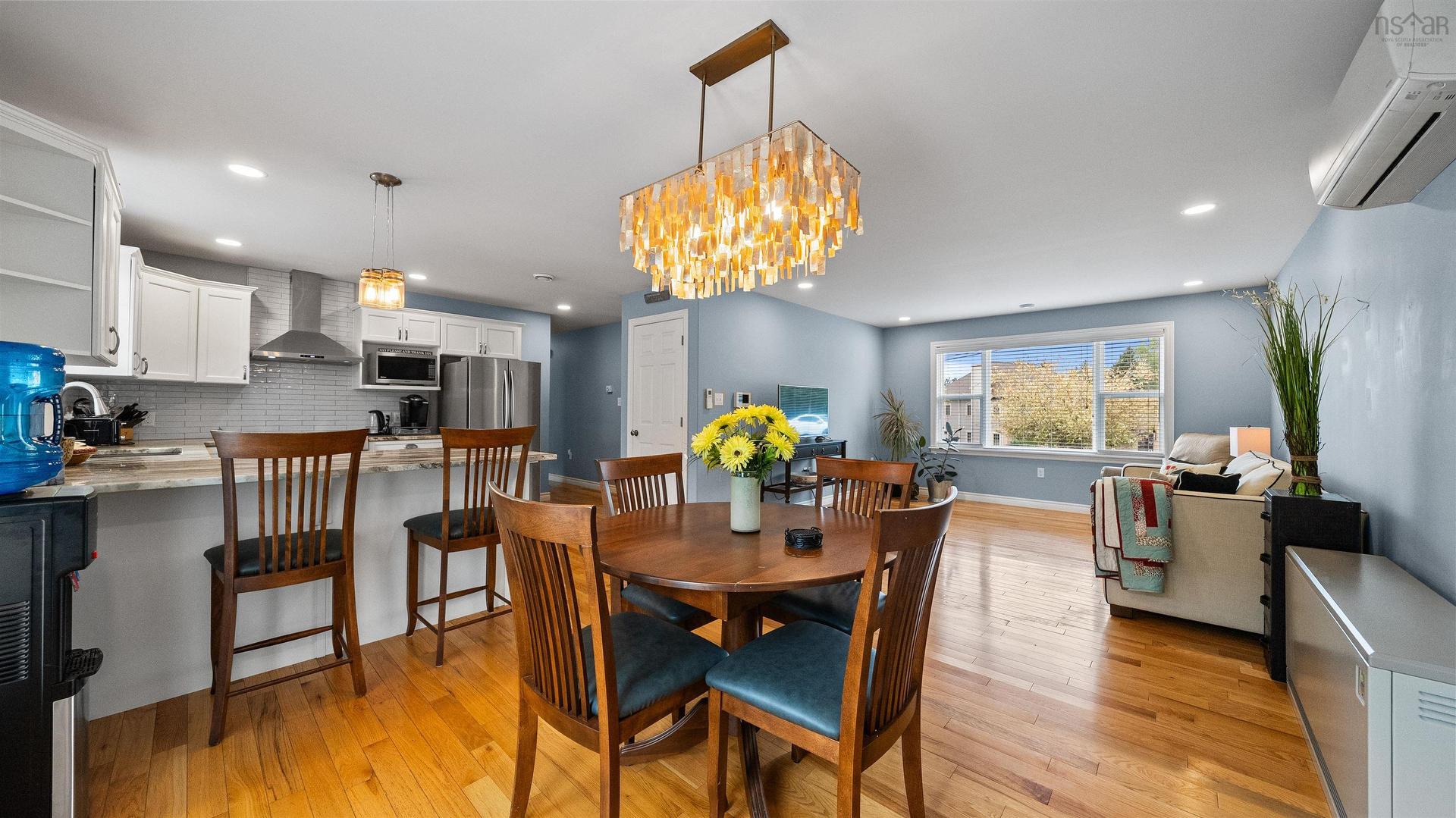 129 Birchview Crescent, New Glasgow, NS - Indoor Photo Showing Dining Room