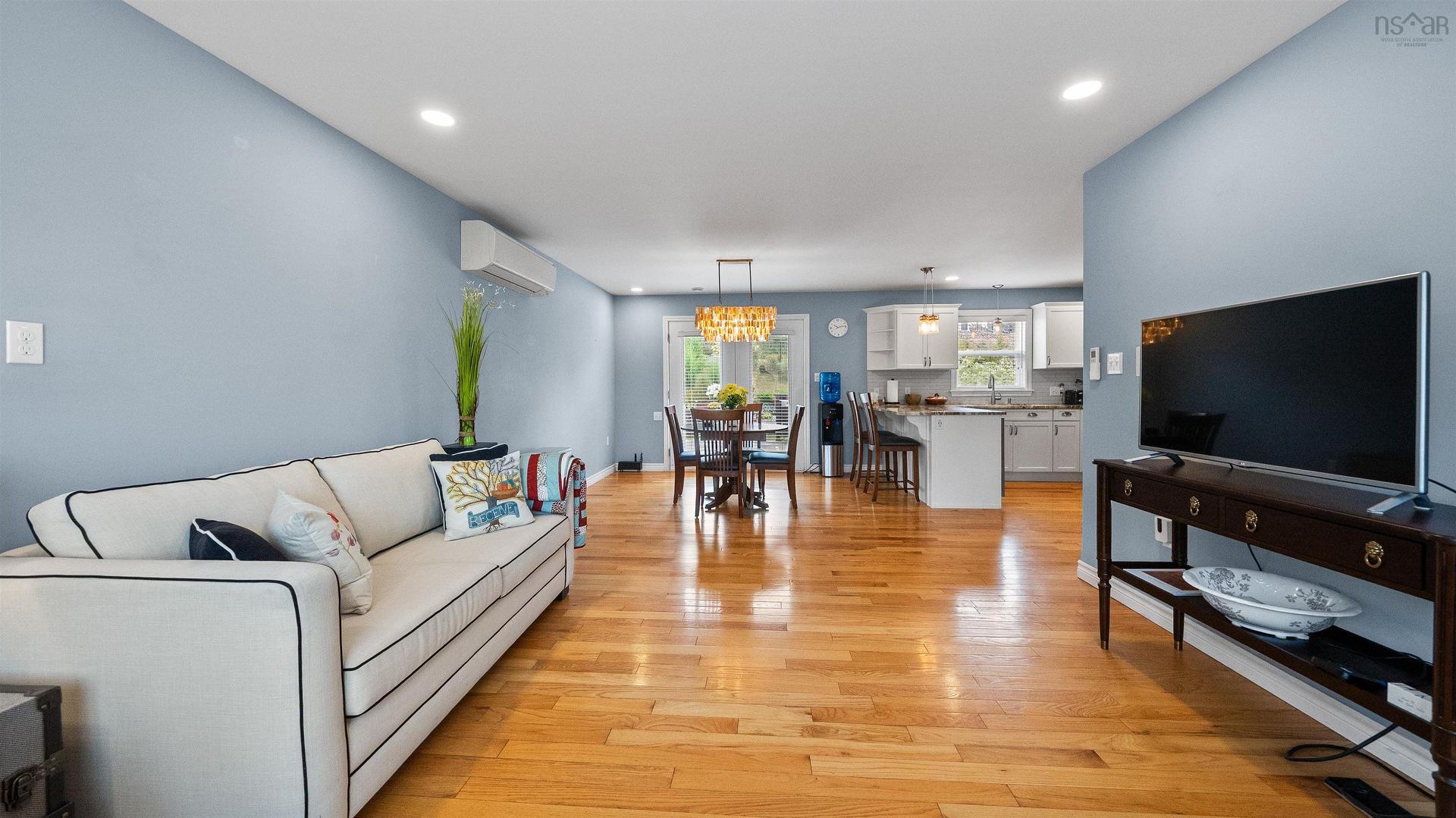 129 Birchview Crescent, New Glasgow, NS - Indoor Photo Showing Living Room