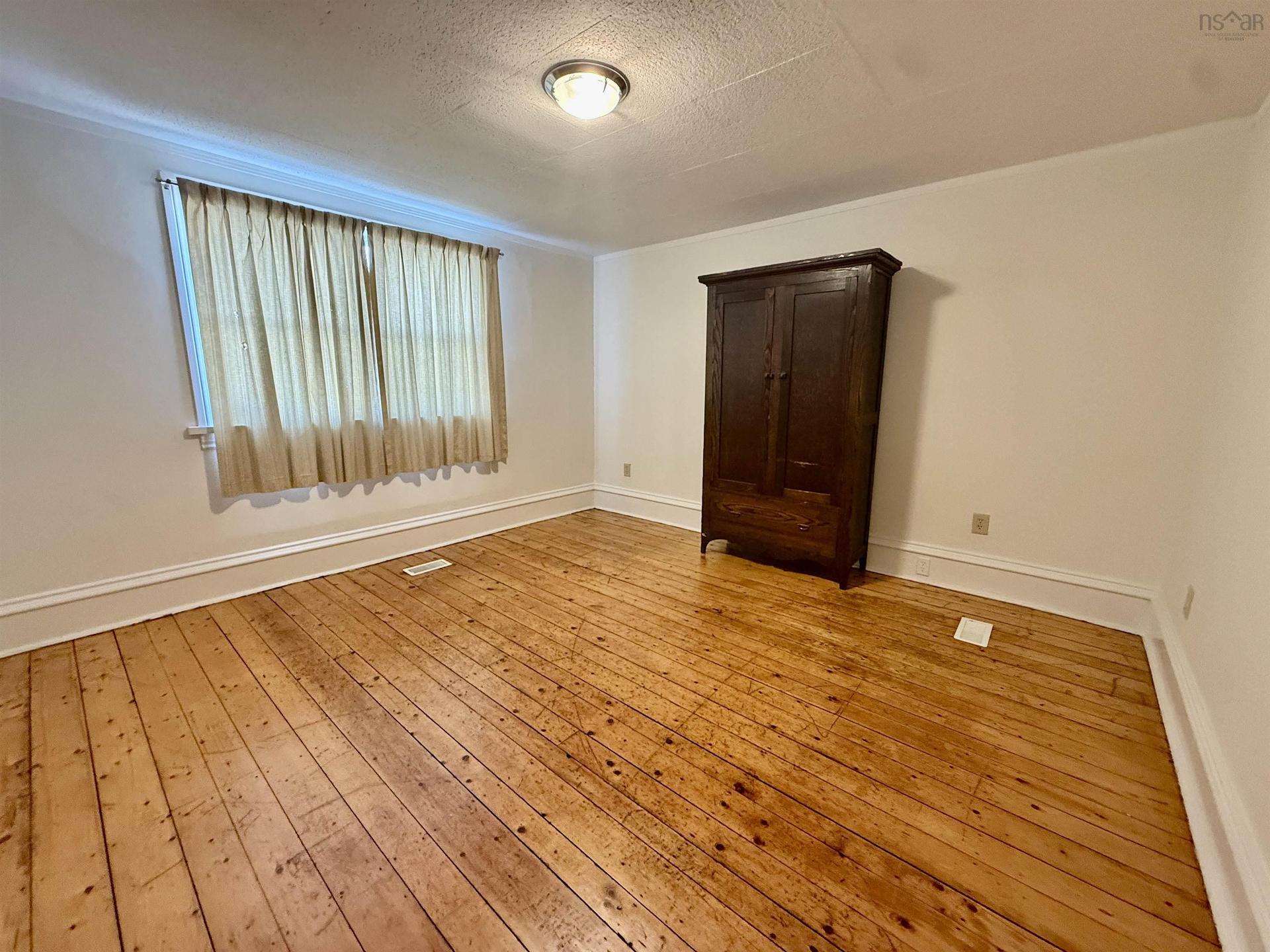 6312 Chebucto Road, Halifax, NS - Indoor Photo Showing Other Room