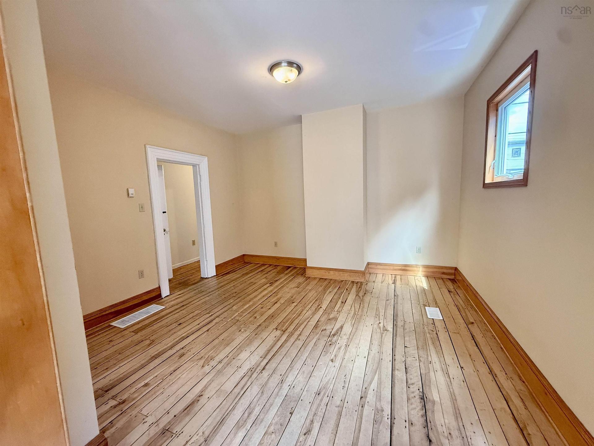 6312 Chebucto Road, Halifax, NS - Indoor Photo Showing Other Room