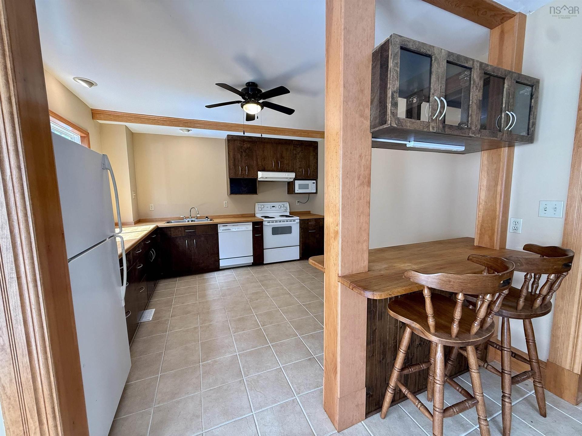 6312 Chebucto Road, Halifax, NS - Indoor Photo Showing Kitchen With Double Sink