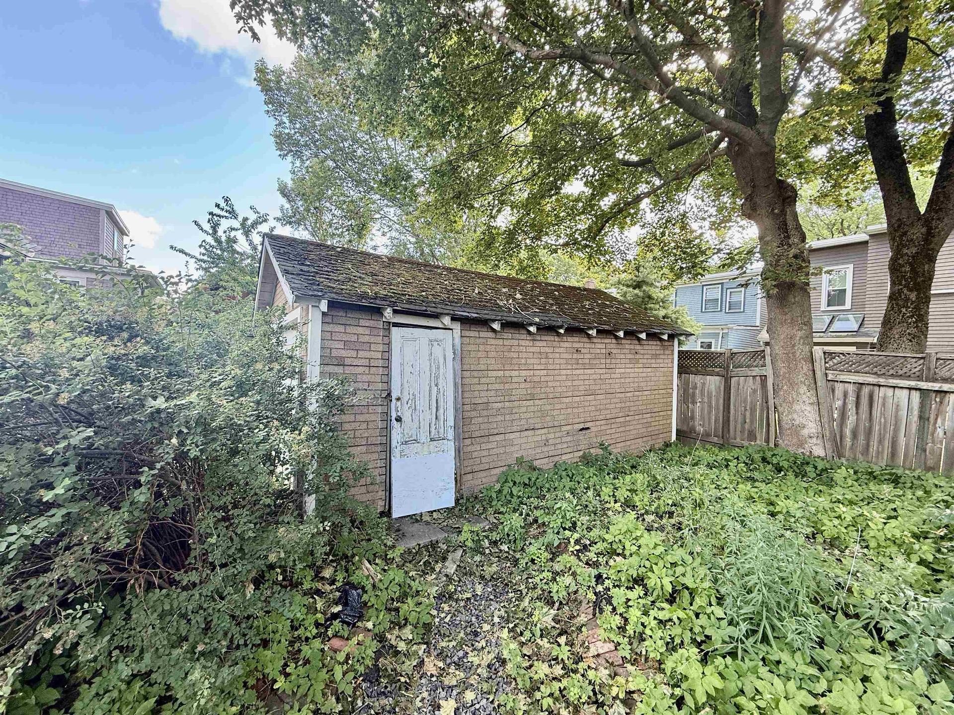 6312 Chebucto Road, Halifax, NS - Outdoor