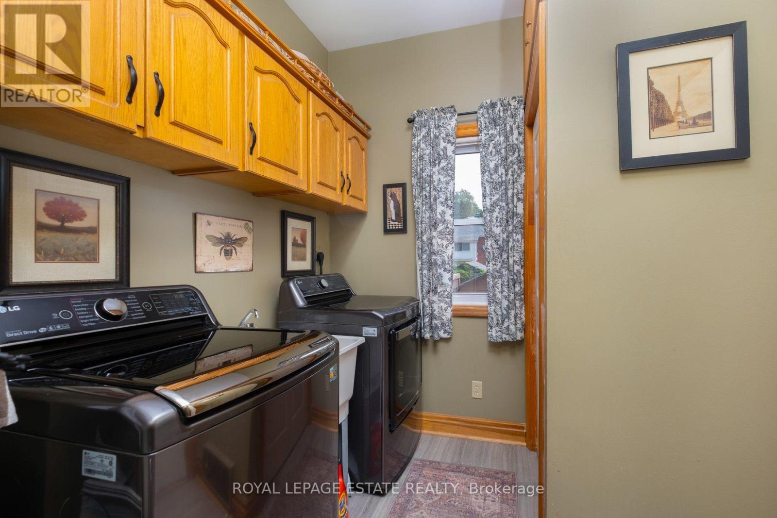 57 Herbert Avenue, Toronto, ON - Indoor