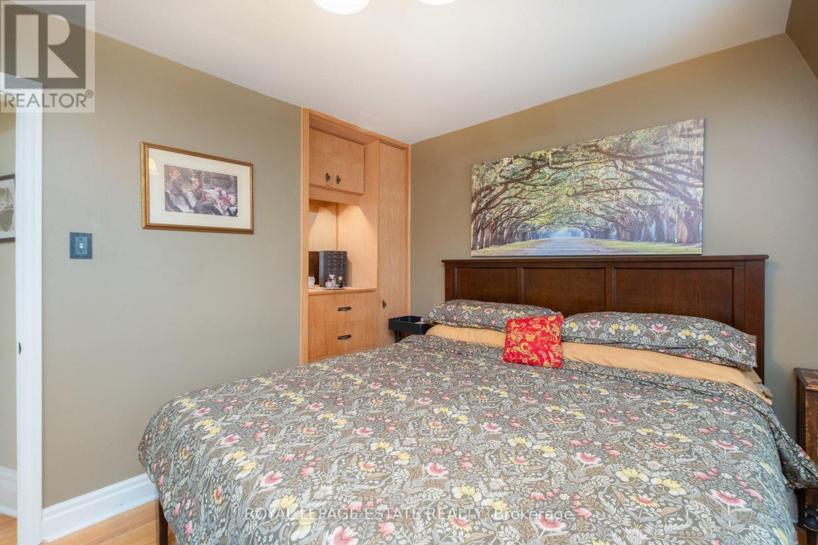 57 Herbert Avenue, Toronto, ON - Indoor Photo Showing Bedroom