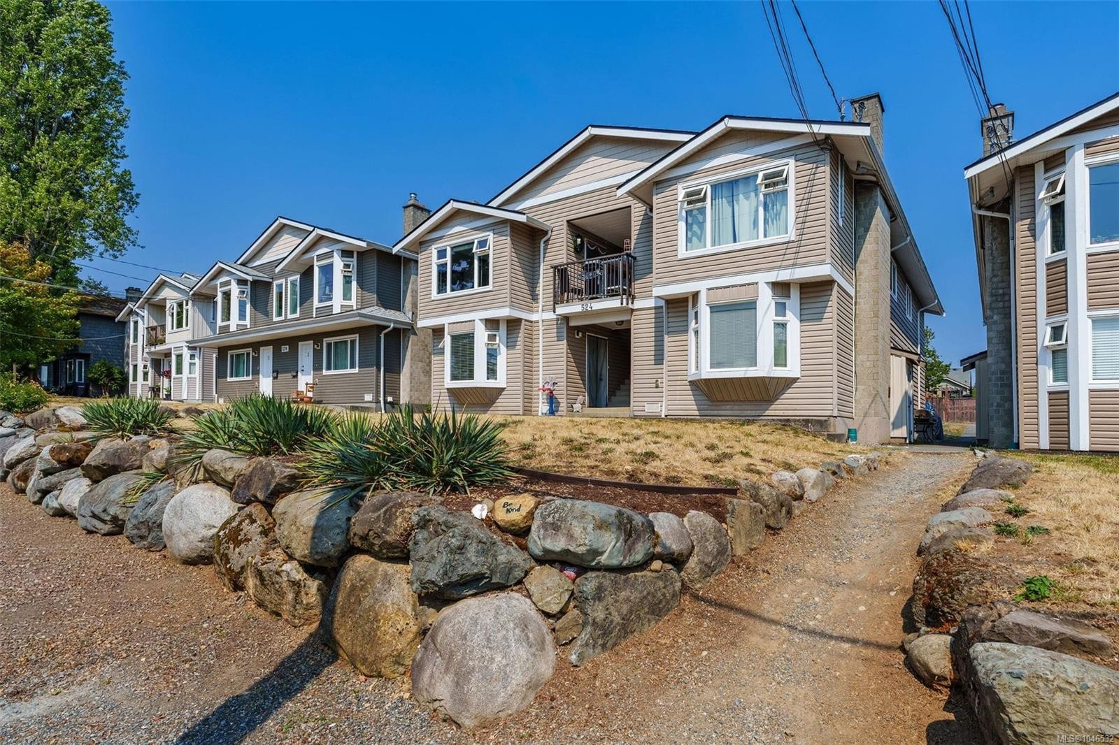 #4-524 Rosehill St, Nanaimo, BC