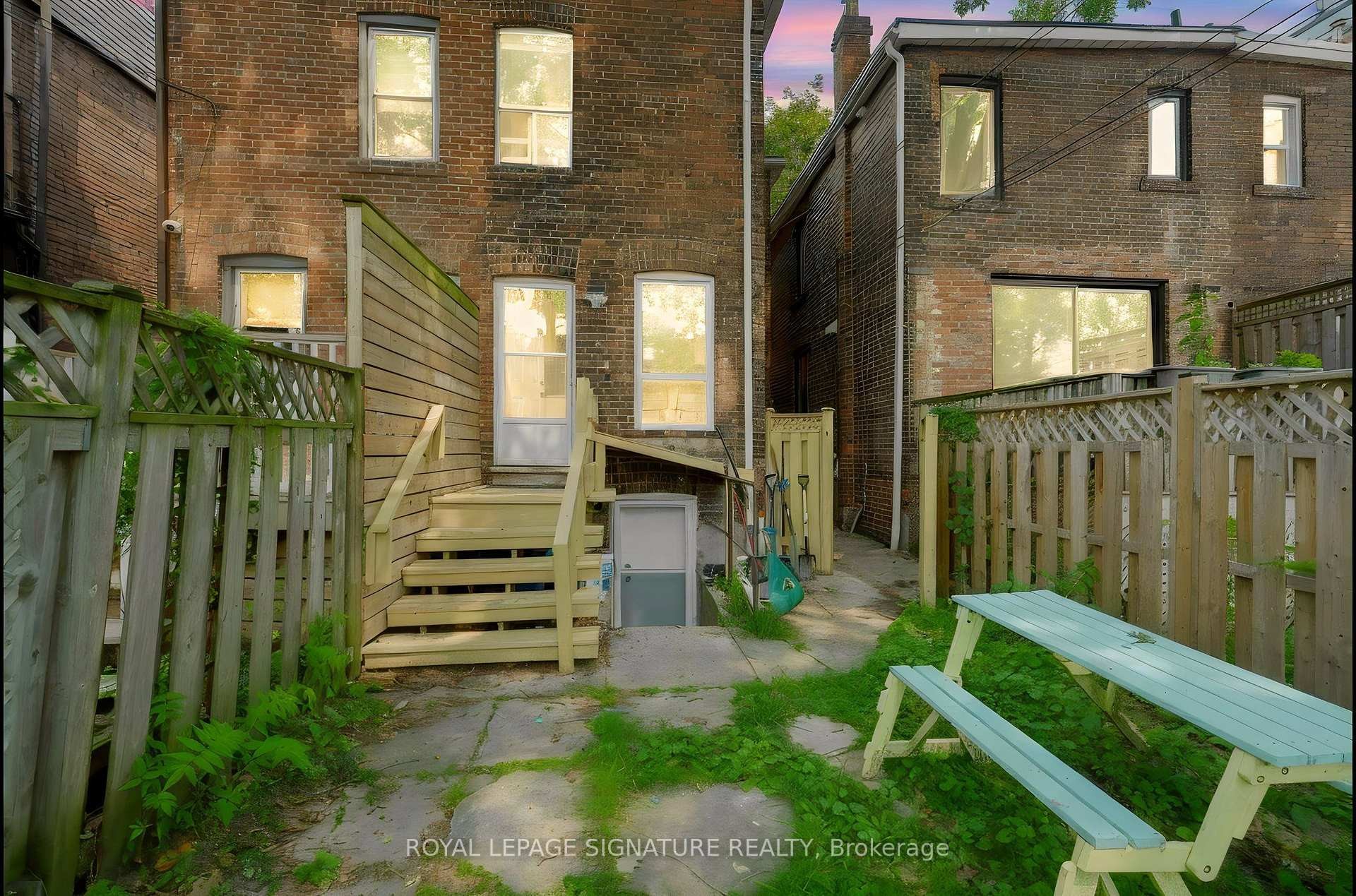 37 Strathcona Avenue, Toronto, ON