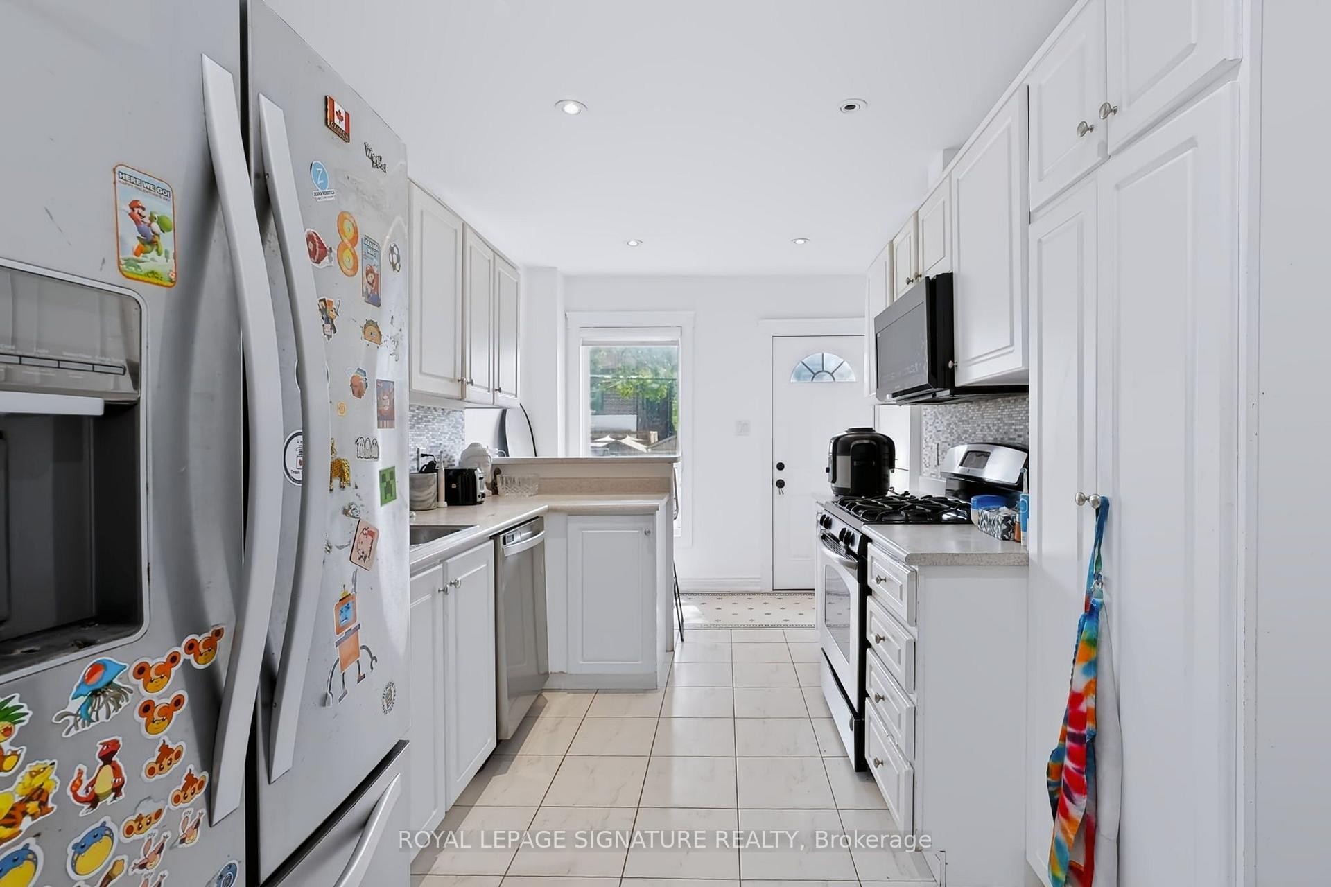 37 Strathcona Avenue, Toronto, ON