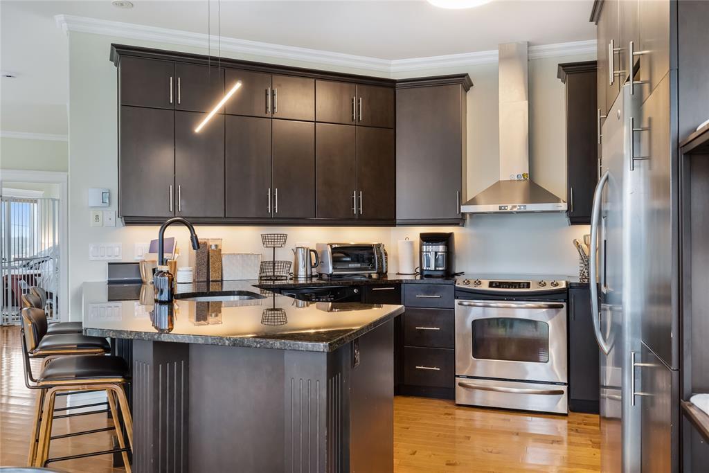 30 Sgt Donald Lucas Drive, Paradise, NL - Indoor Photo Showing Kitchen With Upgraded Kitchen