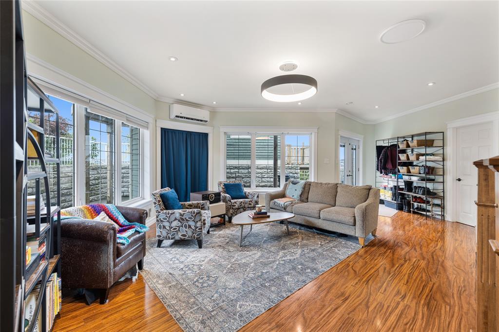 30 Sgt Donald Lucas Drive, Paradise, NL - Indoor Photo Showing Living Room