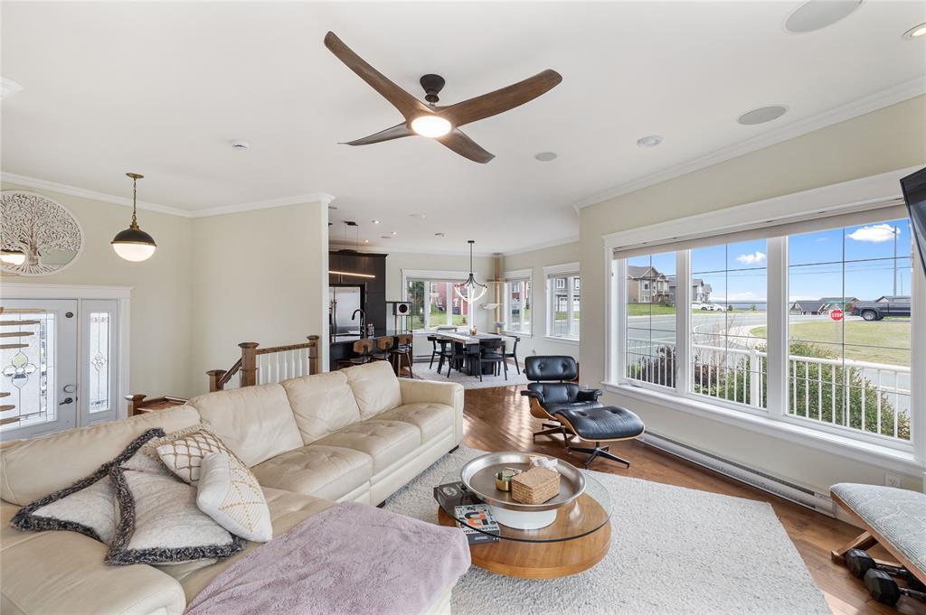 30 Sgt Donald Lucas Drive, Paradise, NL - Indoor Photo Showing Living Room