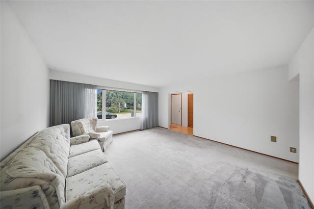 75 Tamworth Bay, Winnipeg, MB - Indoor