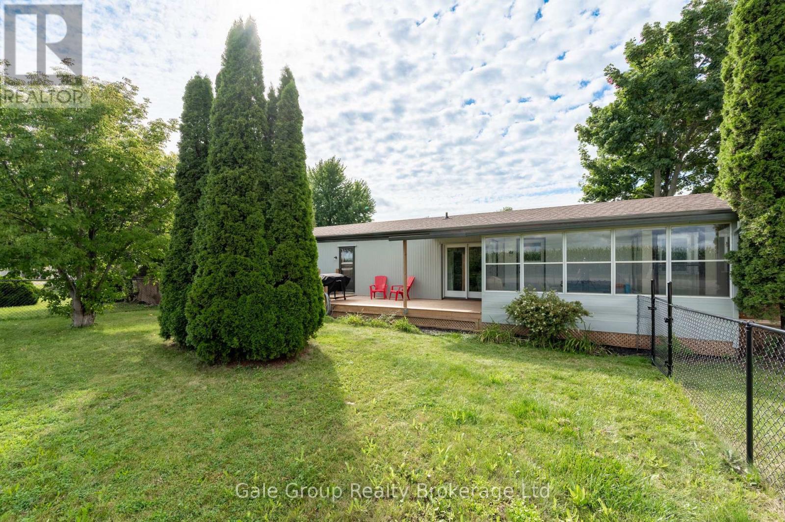 32 Pineview Ave Avenue, Malahide (Lyons), ON