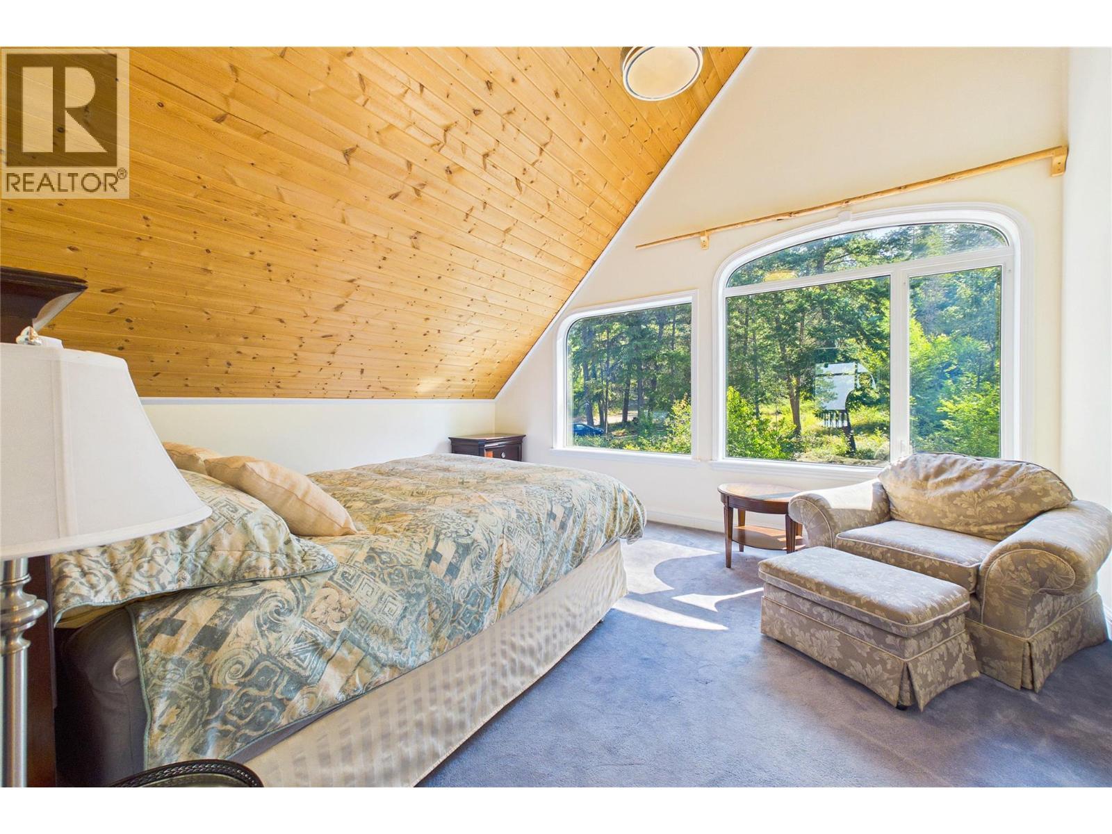 114 Bear End Road, Penticton, BC - Indoor
