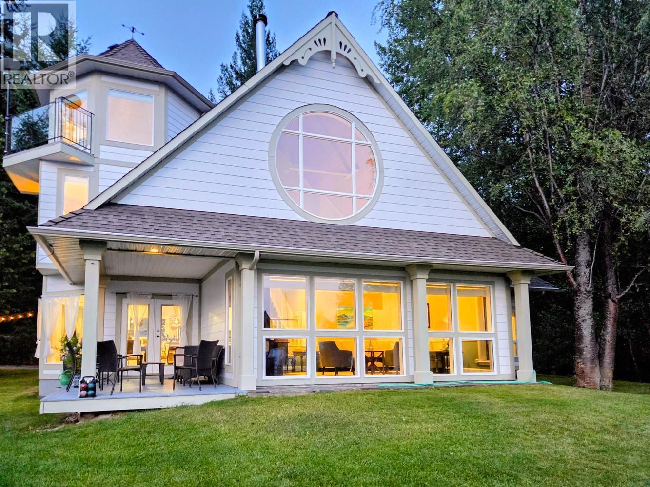 114 Bear End Road, Penticton, BC - Outdoor With Deck Patio Veranda