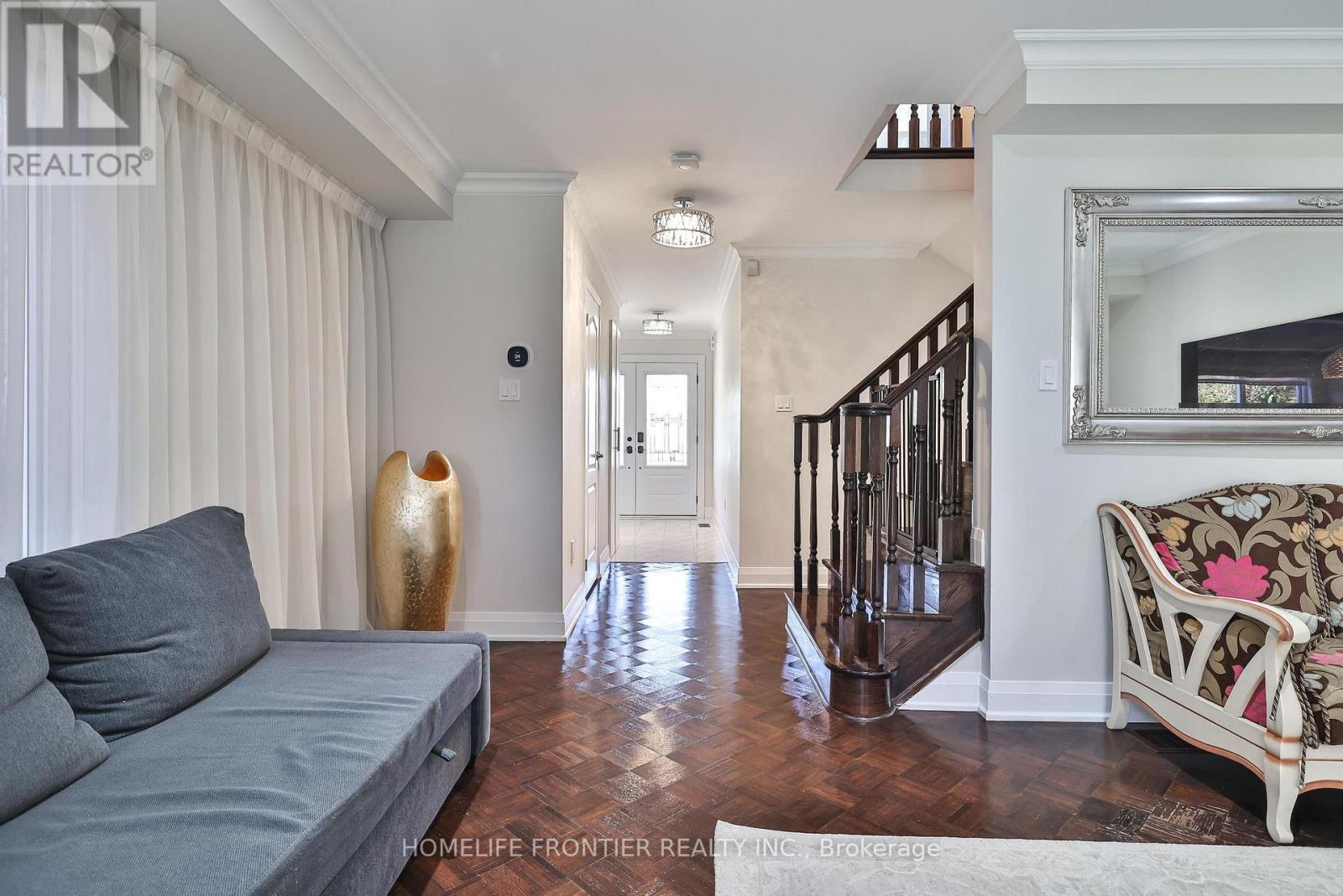 86 Venice Gate Drive, Vaughan, ON - Indoor Photo Showing Other Room