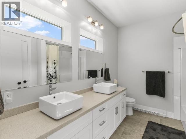 26 Iskoot Crescent, Whitehorse, YT - Indoor Photo Showing Bathroom