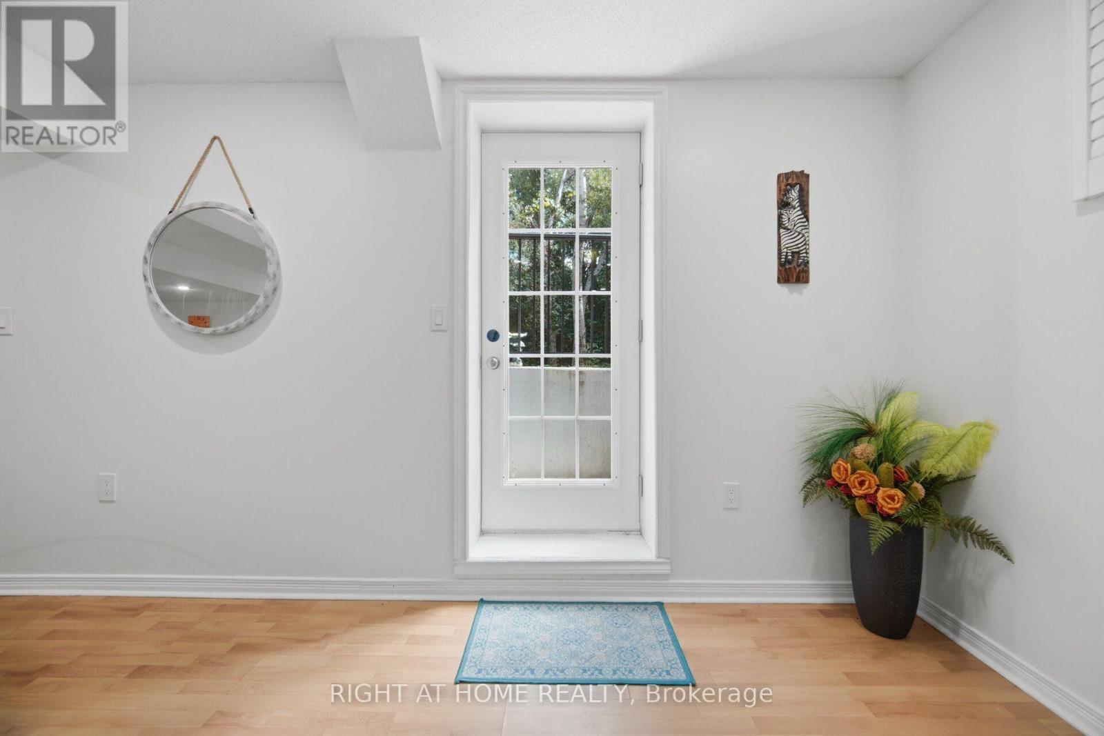 6379 Alderwood Trail, Mississauga, ON - Indoor Photo Showing Other Room