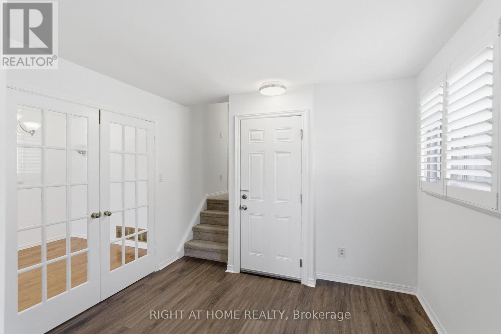 341 Rexford Drive, Hamilton, ON - Indoor Photo Showing Other Room