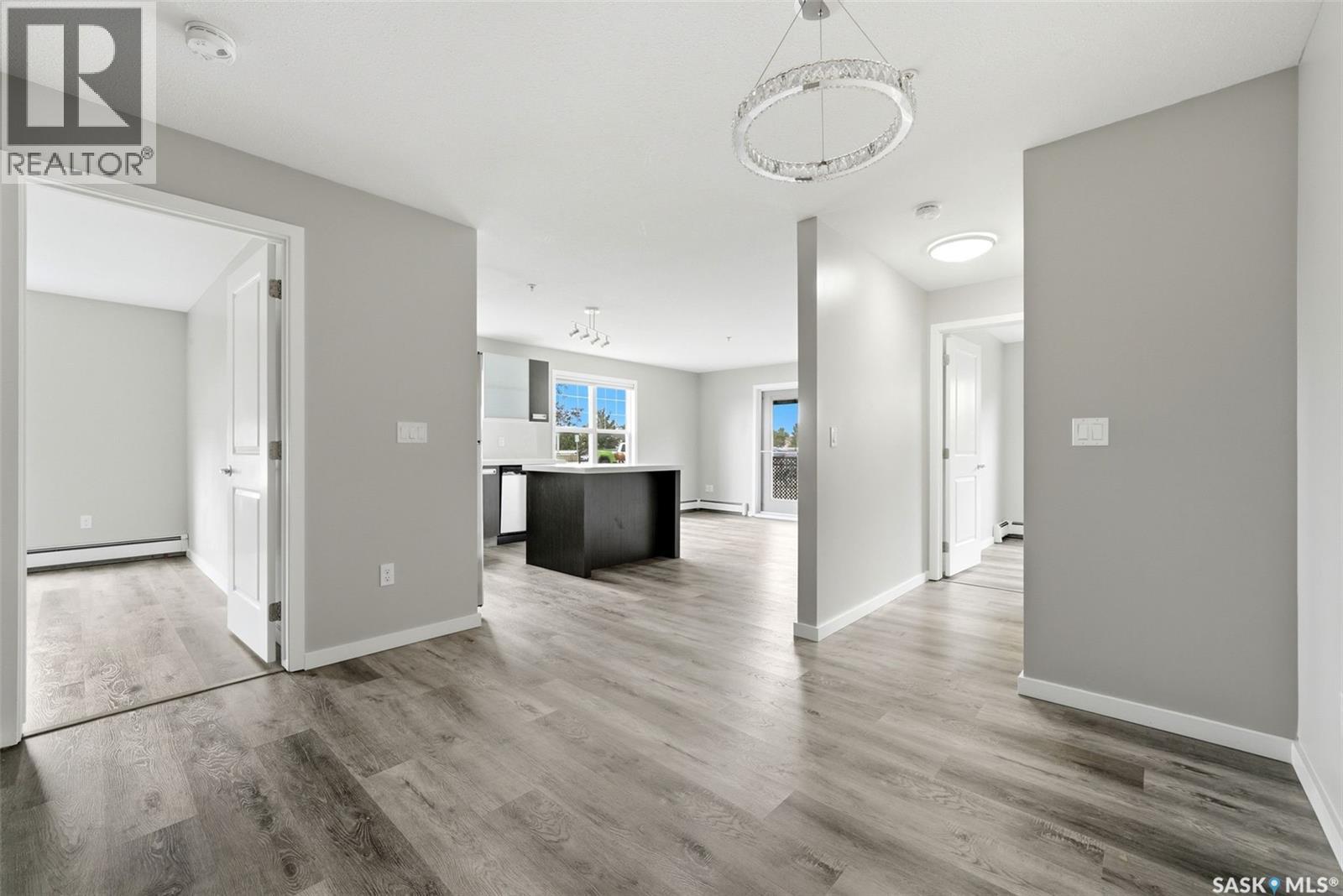 114 1610 Dakota Drive, Regina, SK - Indoor