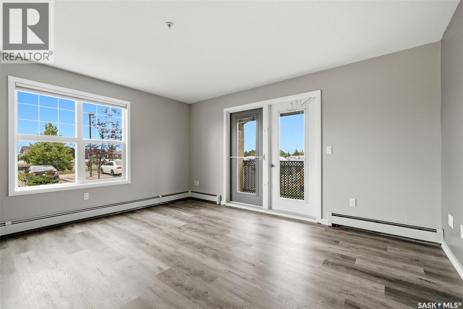 114 1610 Dakota Drive, Regina, SK - Indoor