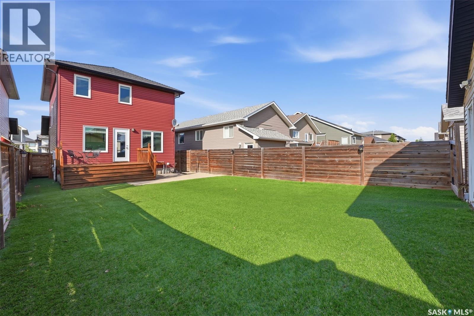 275 Wyant Lane, Saskatoon, SK - Outdoor