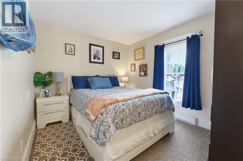 19 First Avenue, Port Dover, ON - Indoor Photo Showing Bedroom