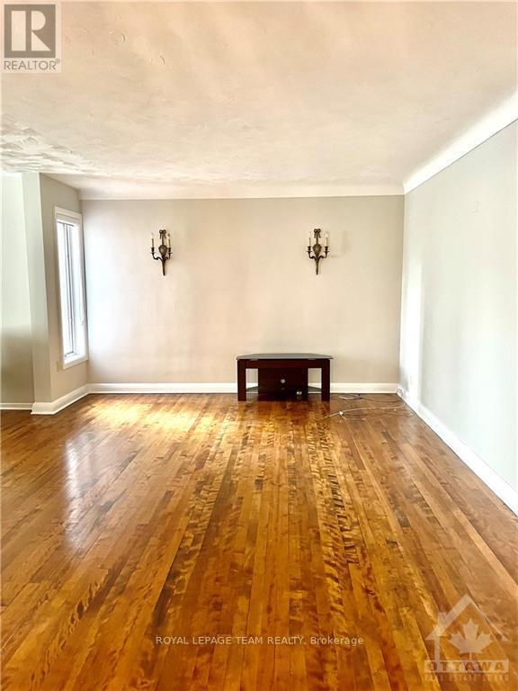 Imported from oreb - 522 Piccadilly Avenue, Ottawa, ON - Indoor Photo Showing Other Room