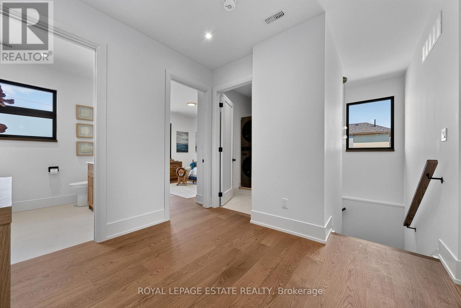 5 North Drive, Toronto, ON - Indoor Photo Showing Other Room
