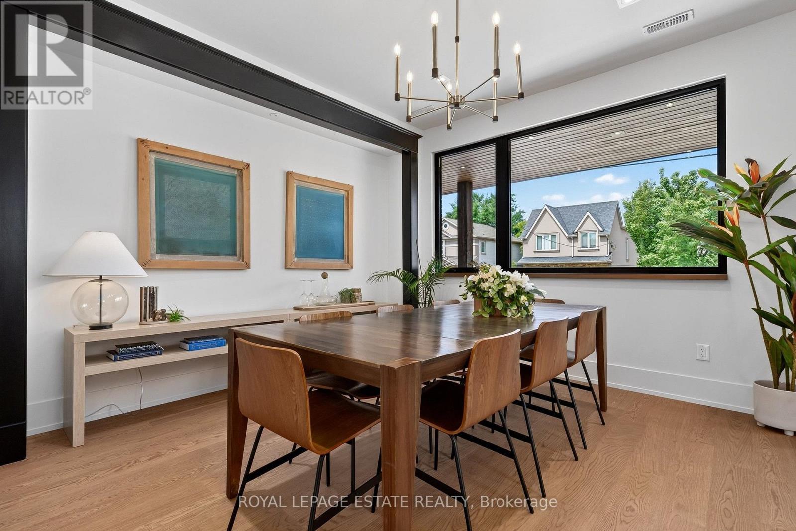 5 North Drive, Toronto, ON - Indoor Photo Showing Dining Room