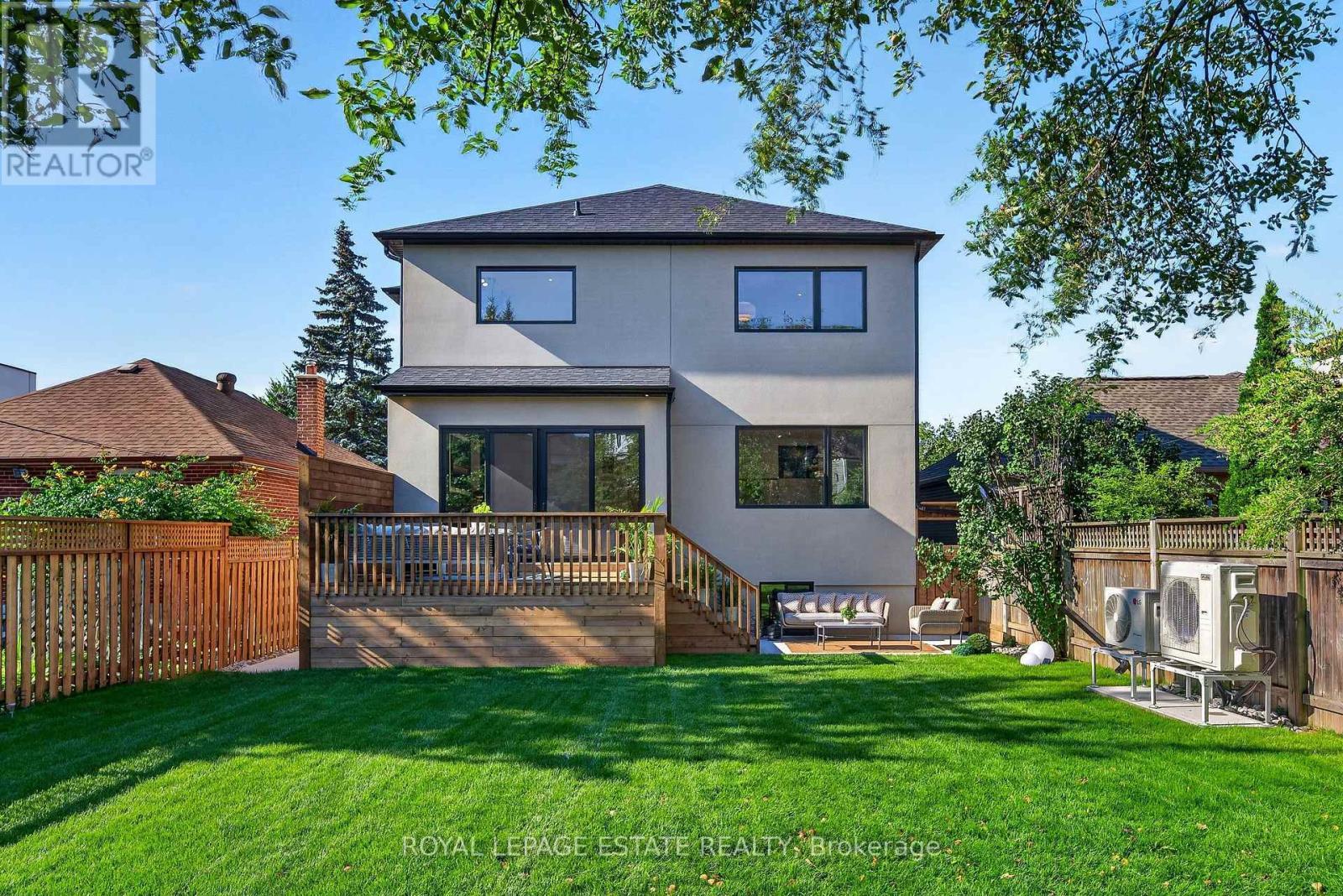 5 North Drive, Toronto, ON - Outdoor