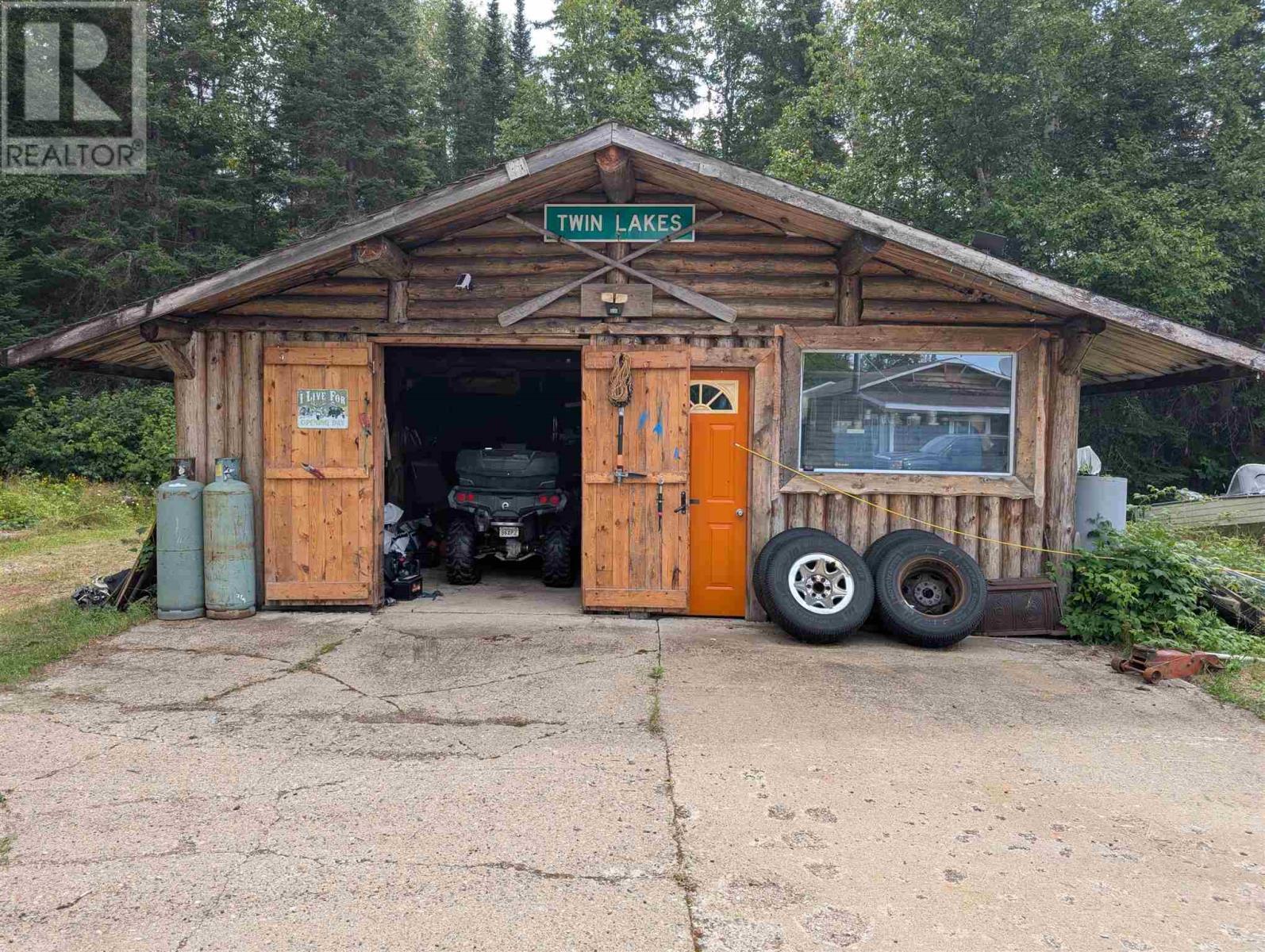 524 Highway 101, Wawa, ON - Outdoor