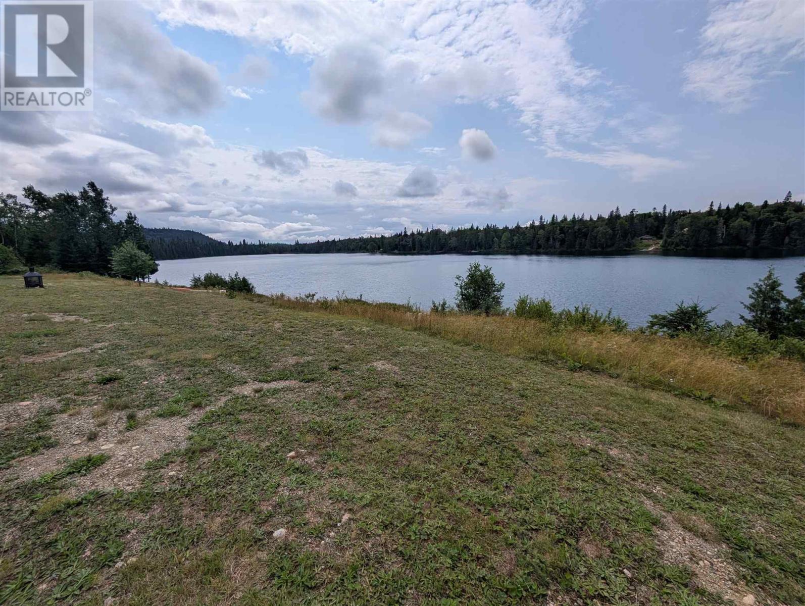 524 Highway 101, Wawa, ON - Outdoor With Body Of Water With View