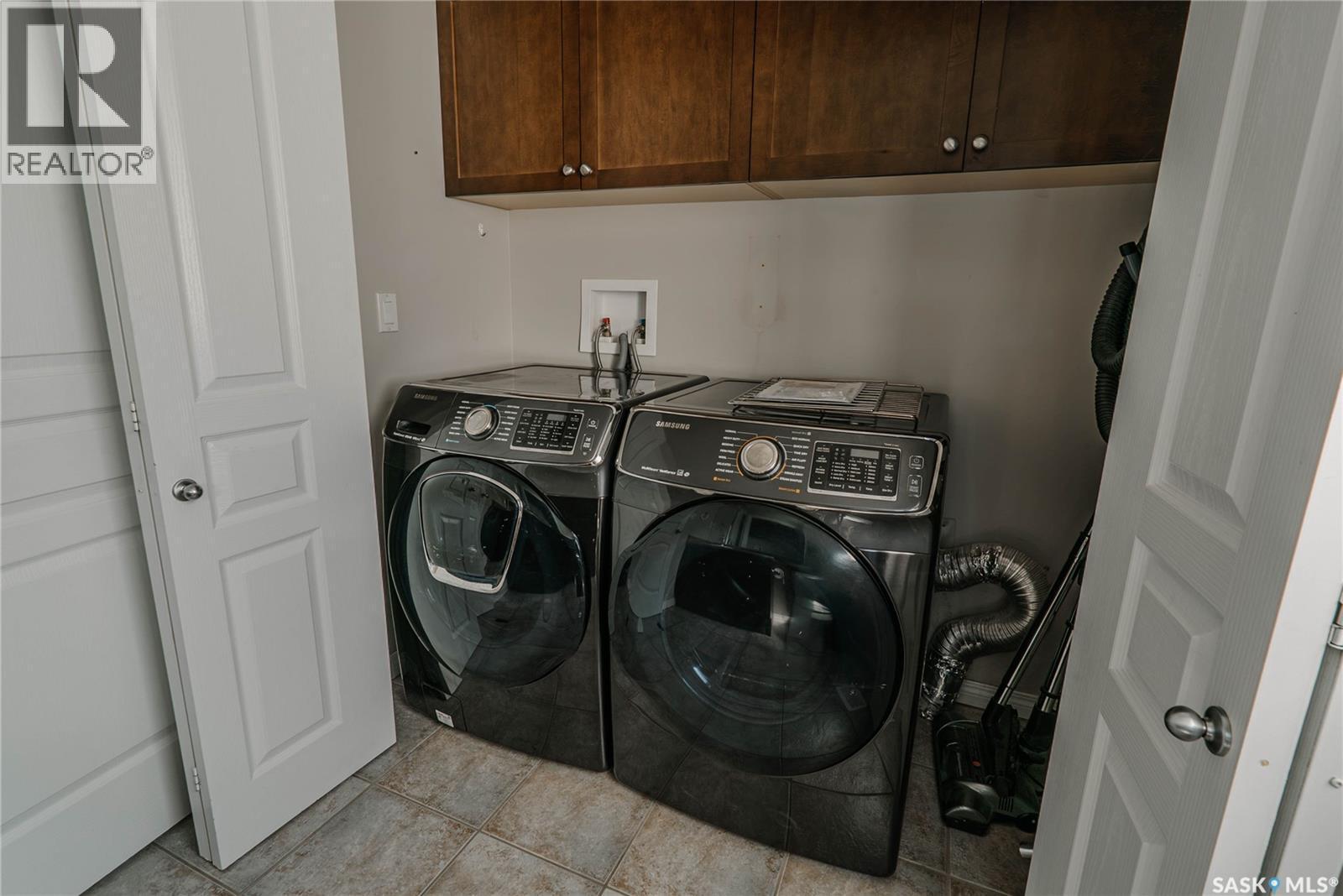 111 Hettle Cove, Saskatoon, SK - Indoor Photo Showing Laundry Room
