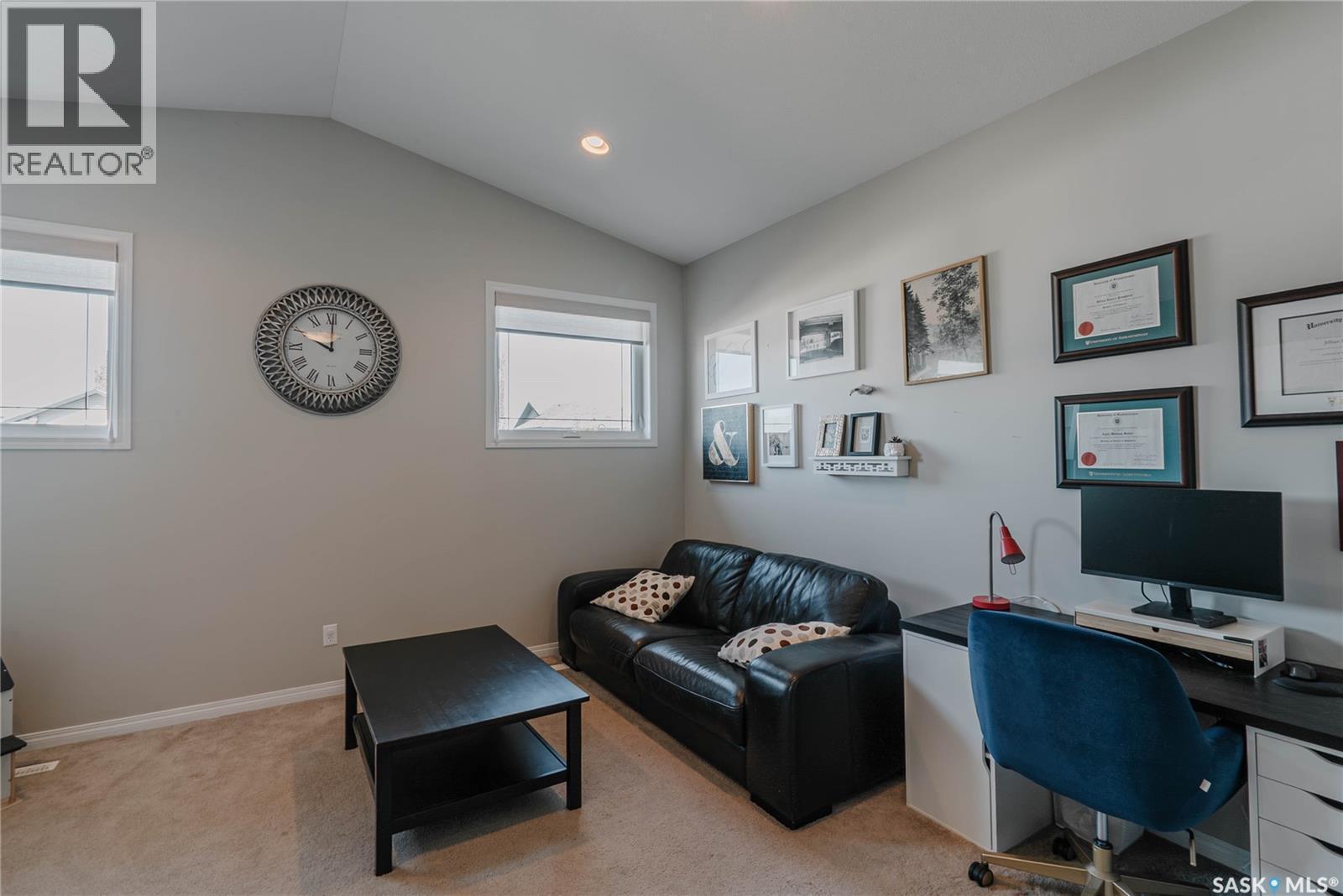 111 Hettle Cove, Saskatoon, SK - Indoor Photo Showing Office