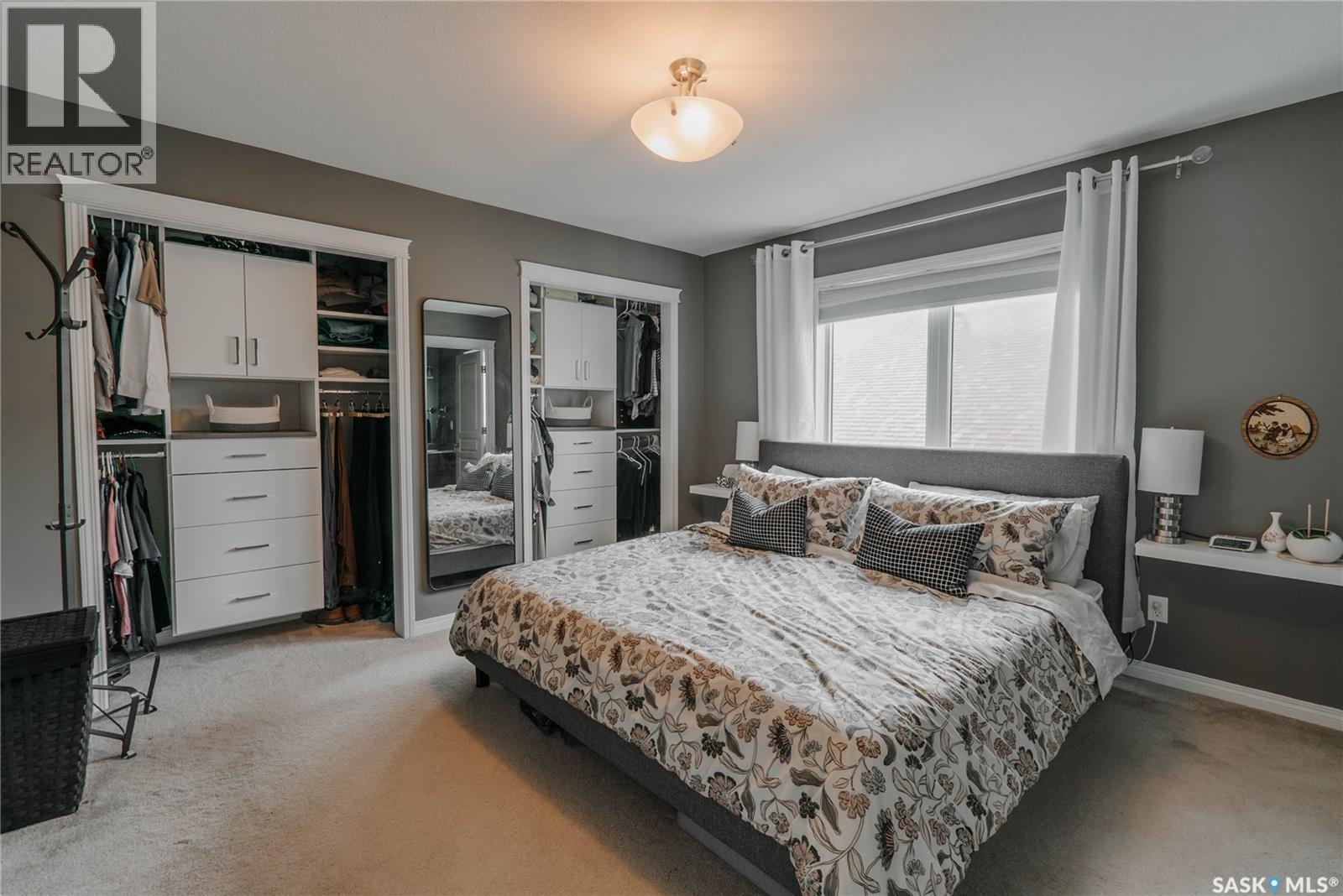 111 Hettle Cove, Saskatoon, SK - Indoor Photo Showing Bedroom
