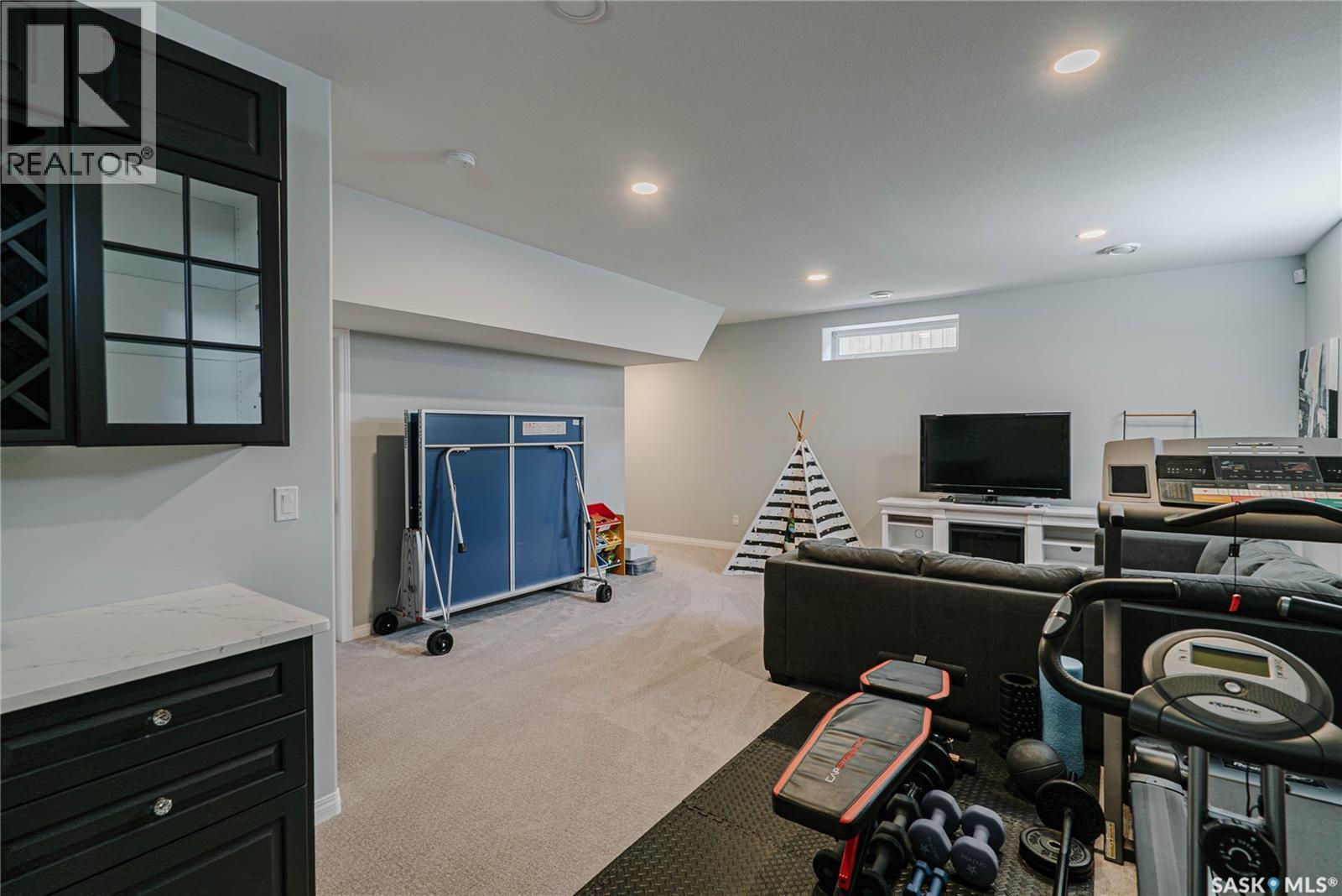 111 Hettle Cove, Saskatoon, SK - Indoor