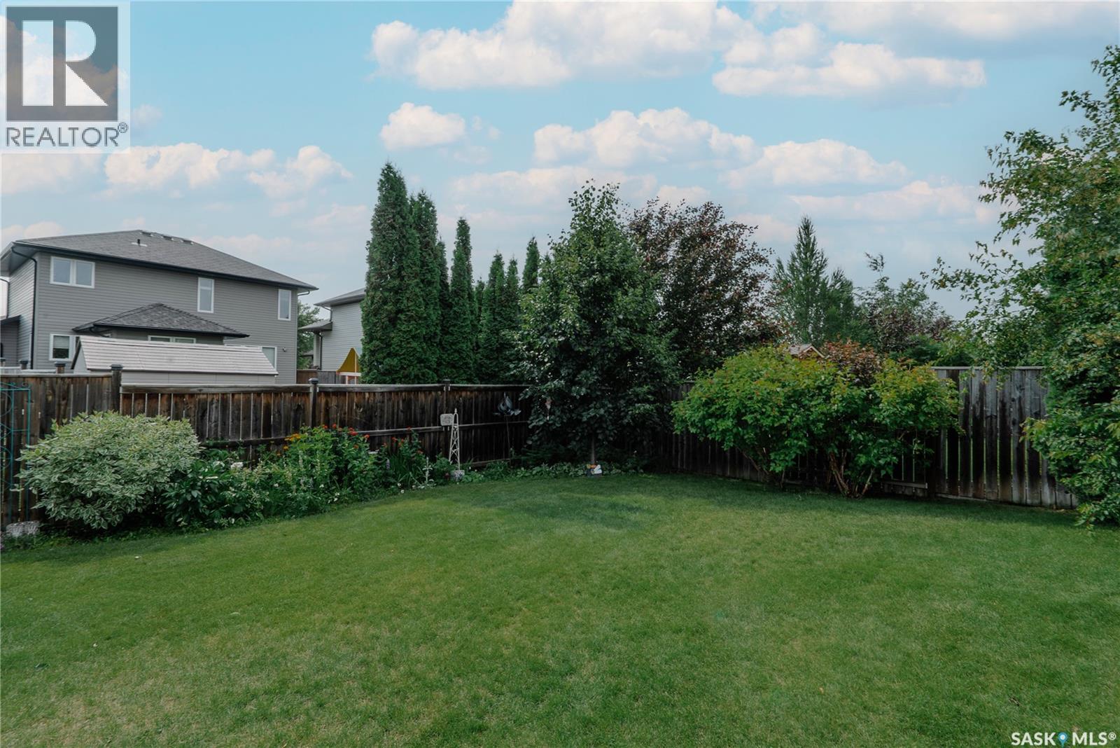 111 Hettle Cove, Saskatoon, SK - Outdoor With Deck Patio Veranda