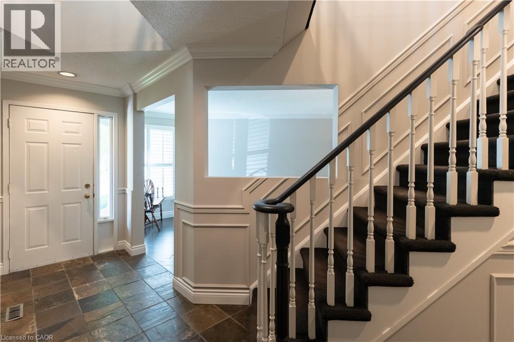 12 Pinto Drive, Ancaster, ON - Indoor Photo Showing Other Room