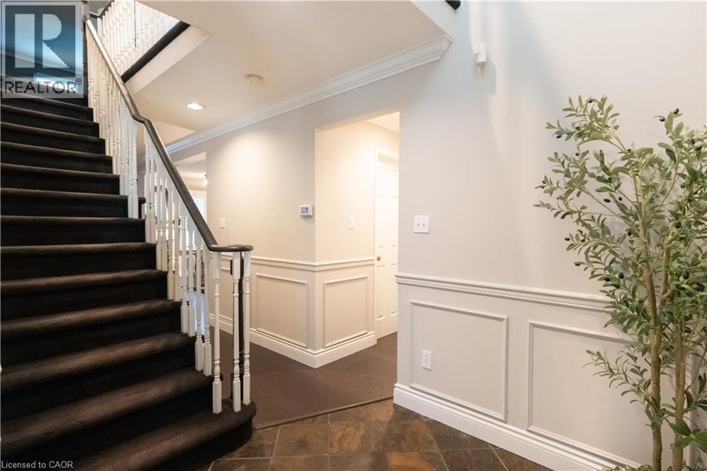 12 Pinto Drive, Ancaster, ON - Indoor Photo Showing Other Room