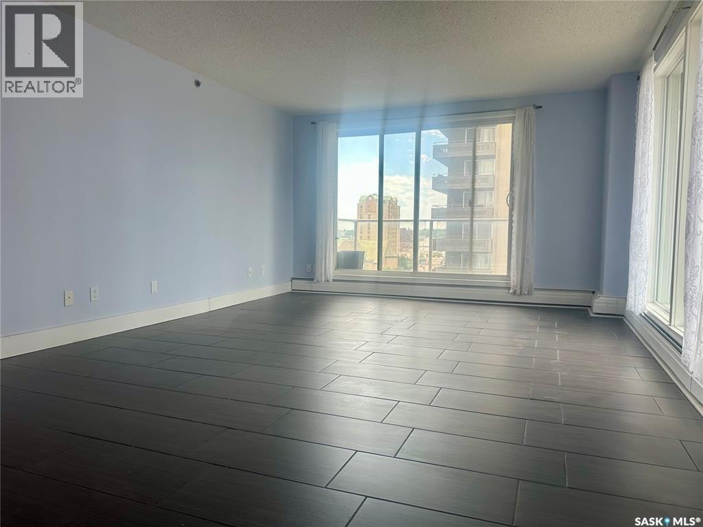 902 320 5Th Avenue N, Saskatoon, SK - Indoor Photo Showing Other Room