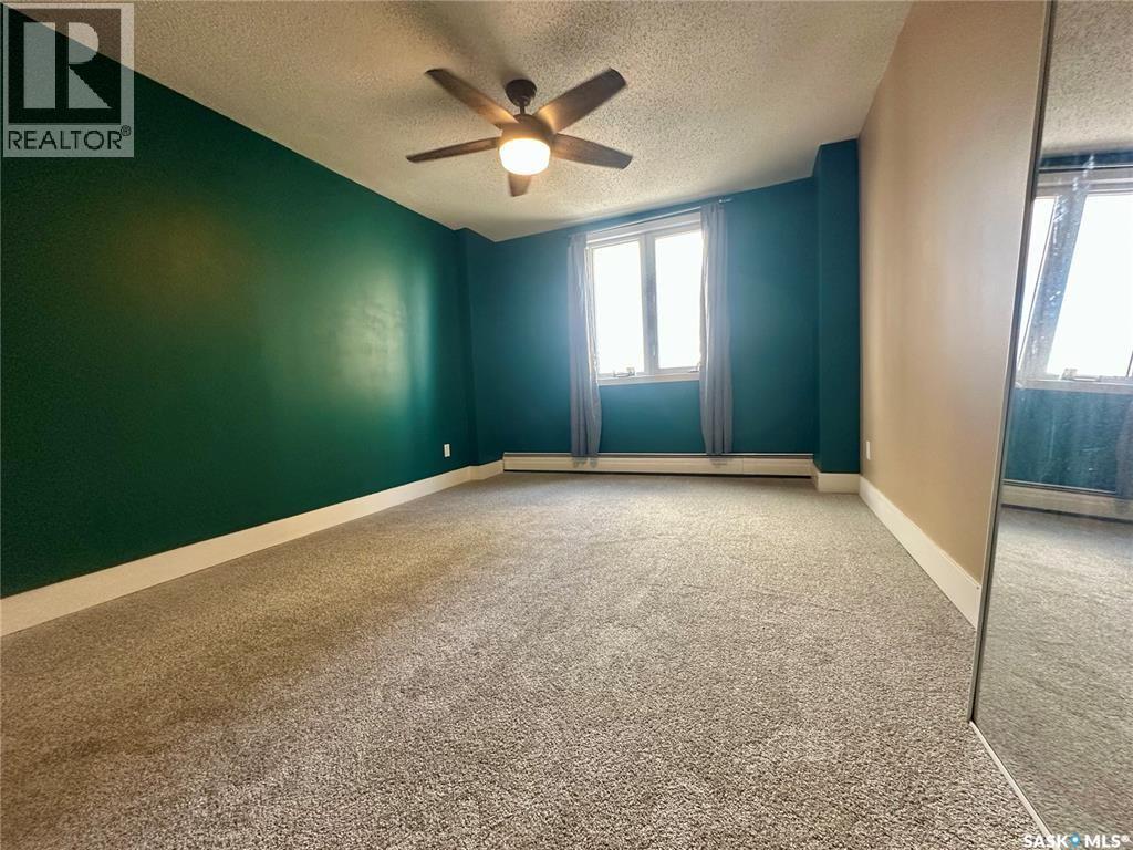 902 320 5Th Avenue N, Saskatoon, SK - Indoor Photo Showing Other Room