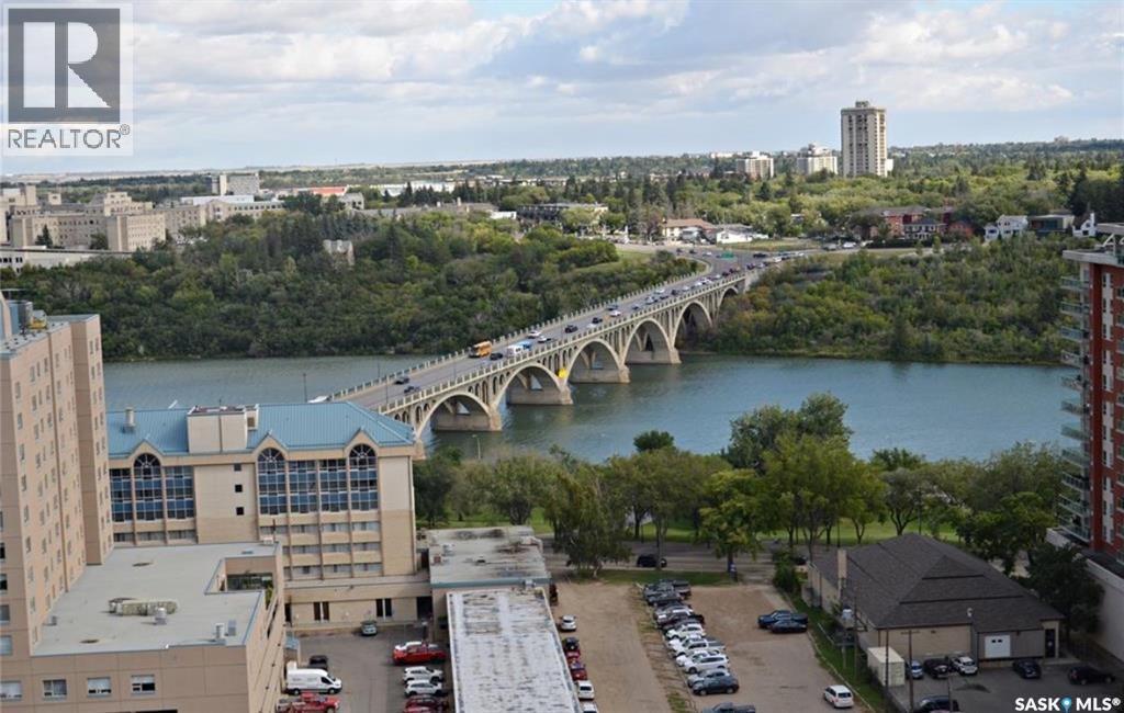 902 320 5Th Avenue N, Saskatoon, SK - Outdoor With Body Of Water With View