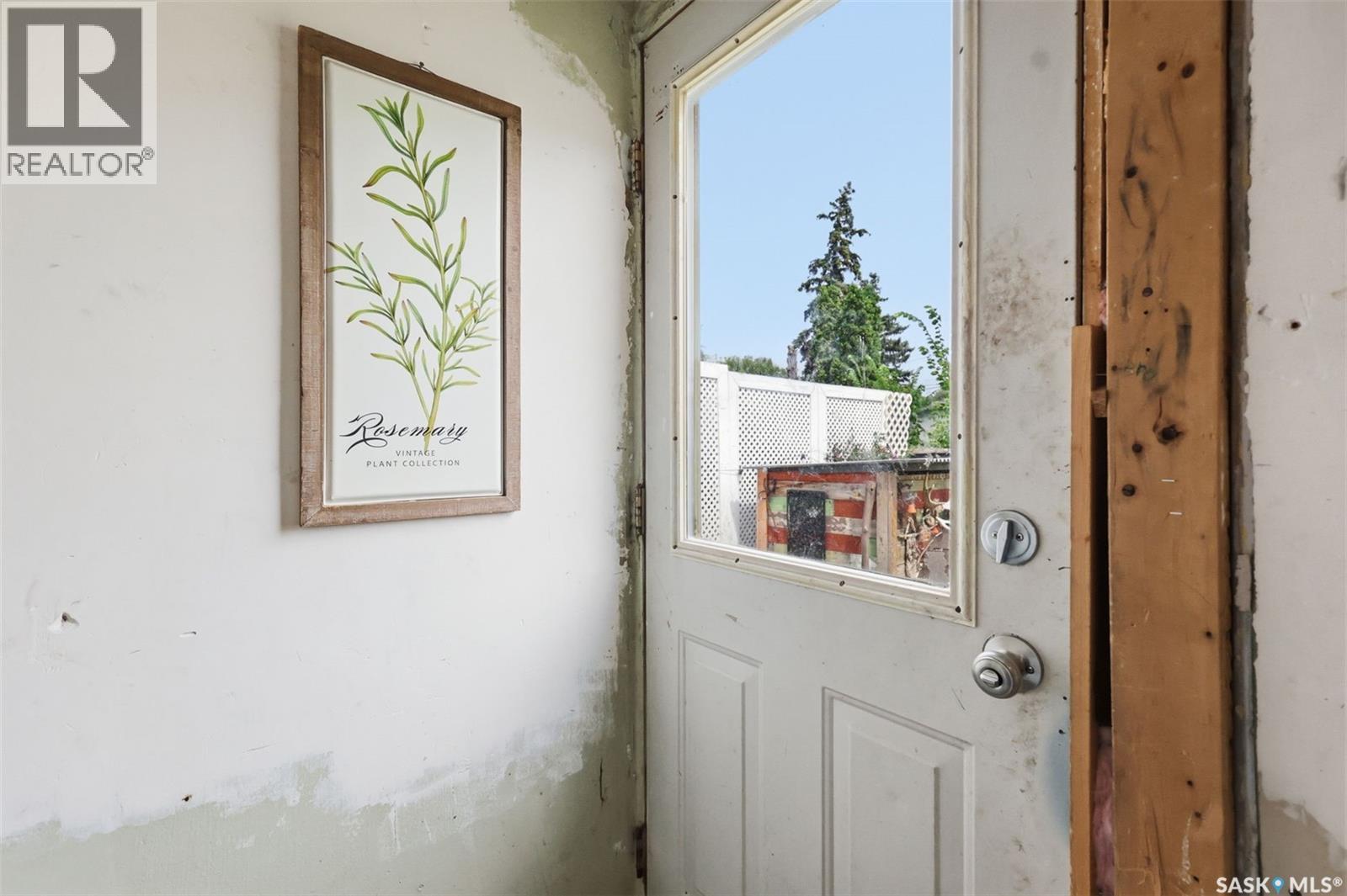 450 Y Avenue S, Saskatoon, SK - Indoor Photo Showing Other Room