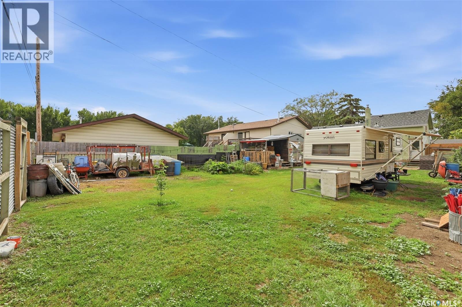 450 Y Avenue S, Saskatoon, SK - Outdoor