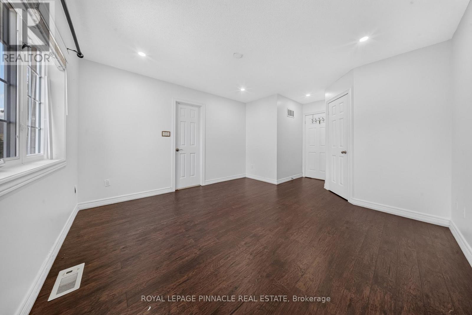 23 Prince Crescent, Brampton, ON - Indoor Photo Showing Other Room