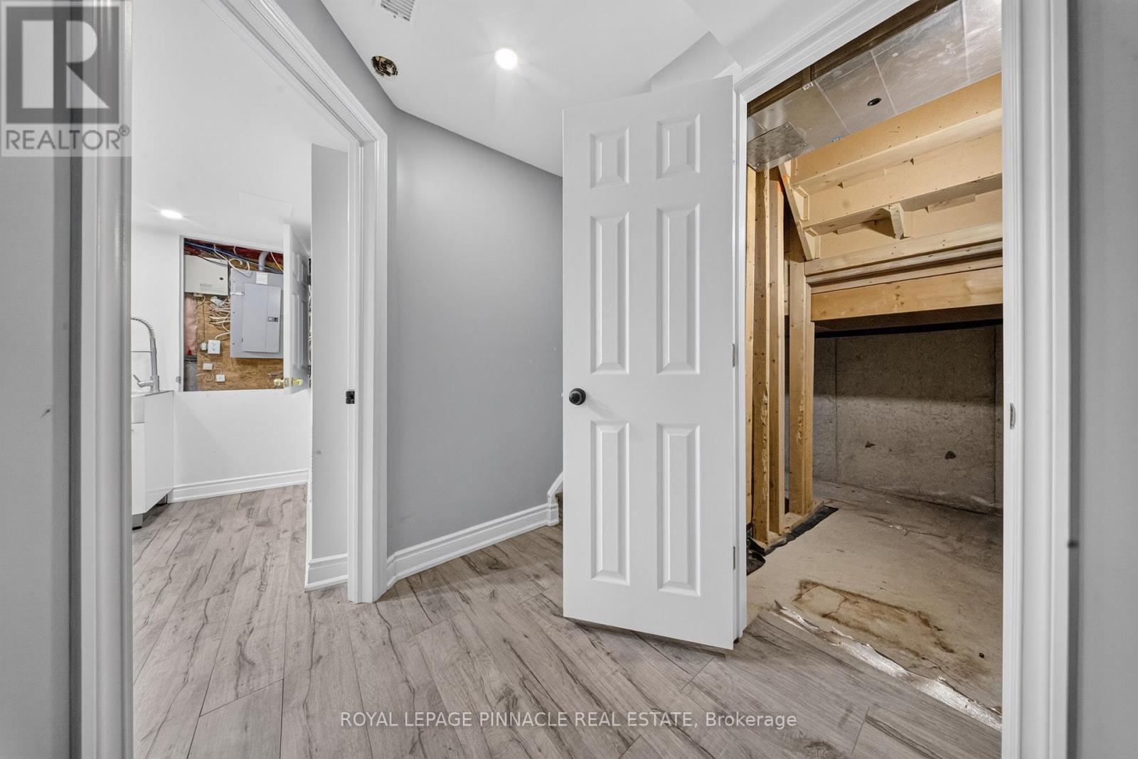 23 Prince Crescent, Brampton, ON - Indoor Photo Showing Other Room