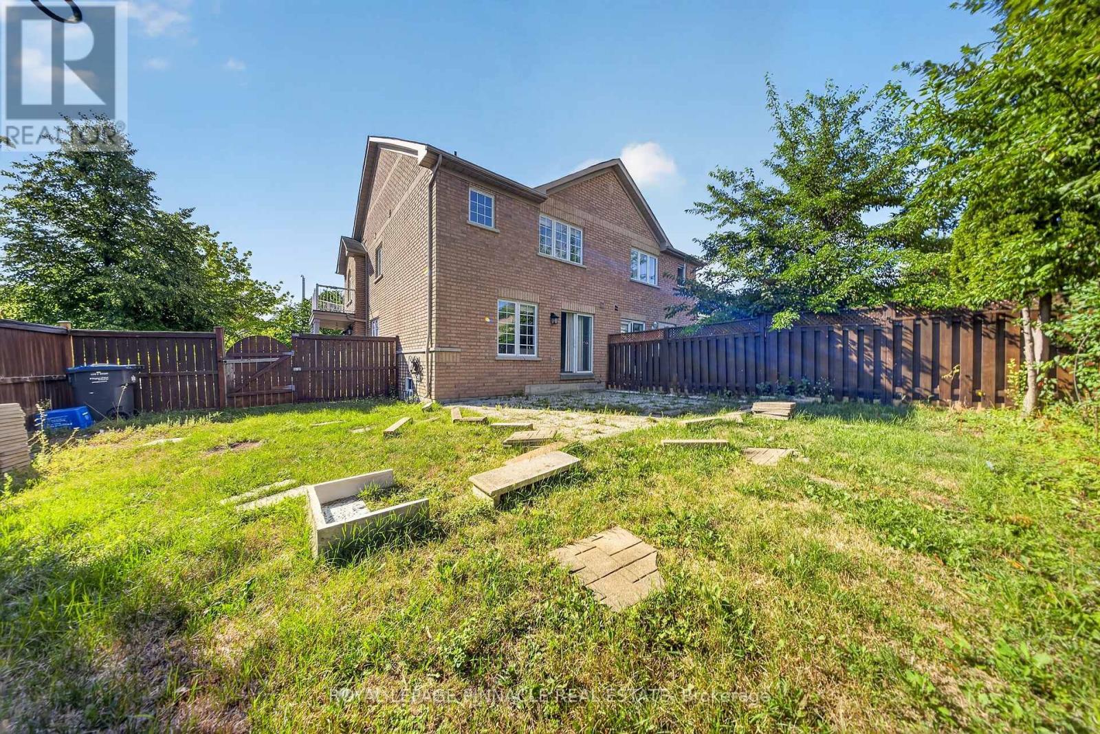 23 Prince Crescent, Brampton, ON - Outdoor
