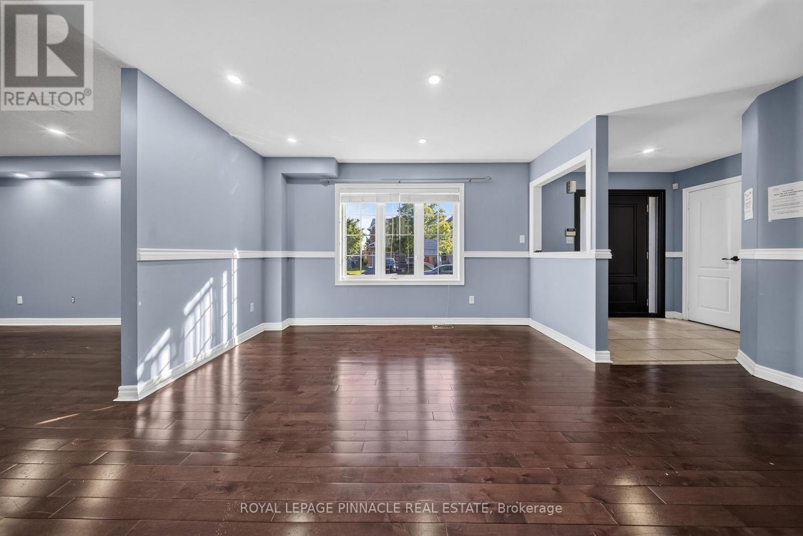 23 Prince Crescent, Brampton, ON - Indoor Photo Showing Other Room