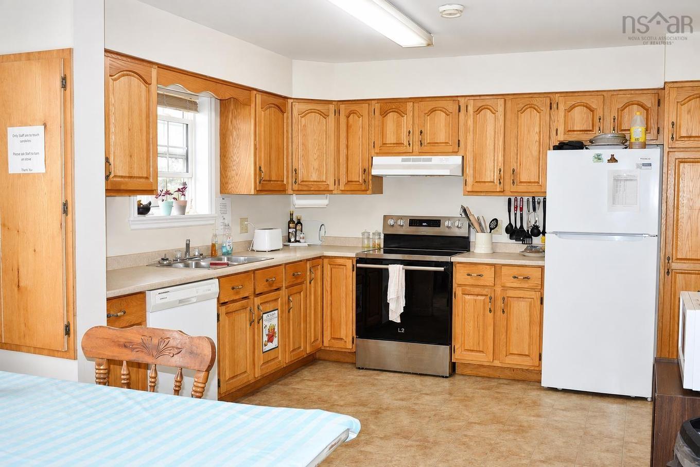 105 Park Street, Truro, NS - Indoor Photo Showing Kitchen With Double Sink